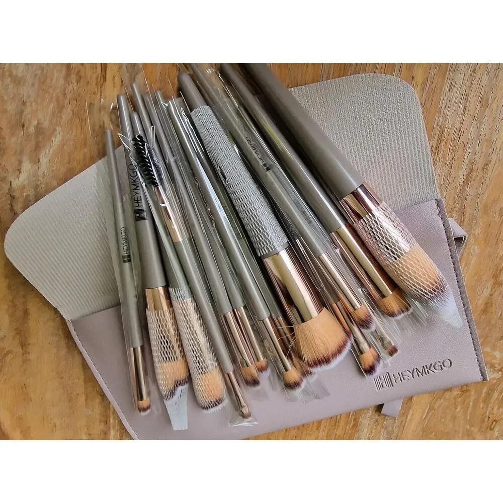 Hemkgo 15 Pieces Gold Professional Makeup Brushes Set With Cosmetic Bag